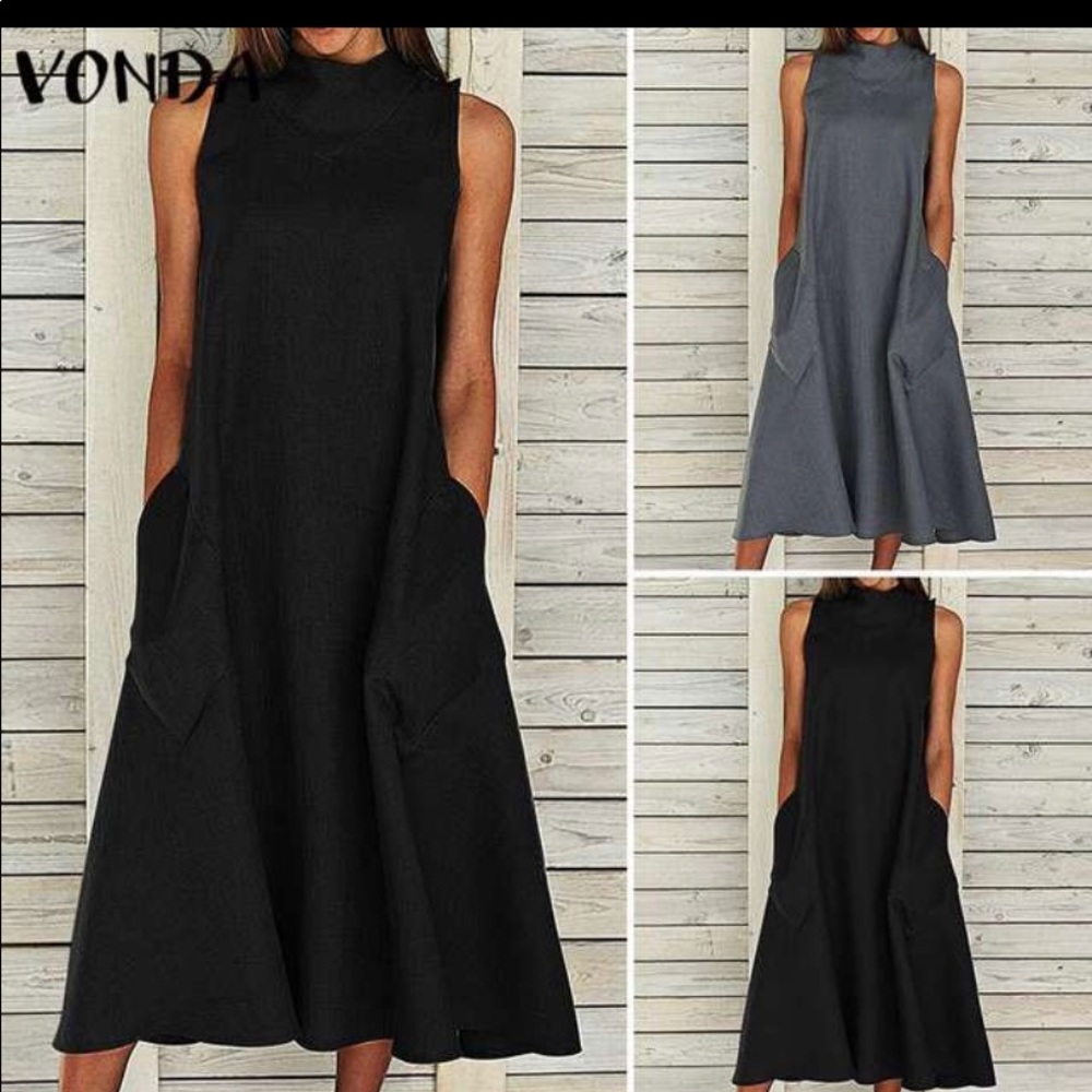 🔵High-neck shoulder button swing midi dress